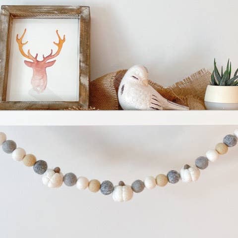 Guirnalda de pompones de fieltro otoñal - Calabaza Frost para venta al por mayor de AKUKU