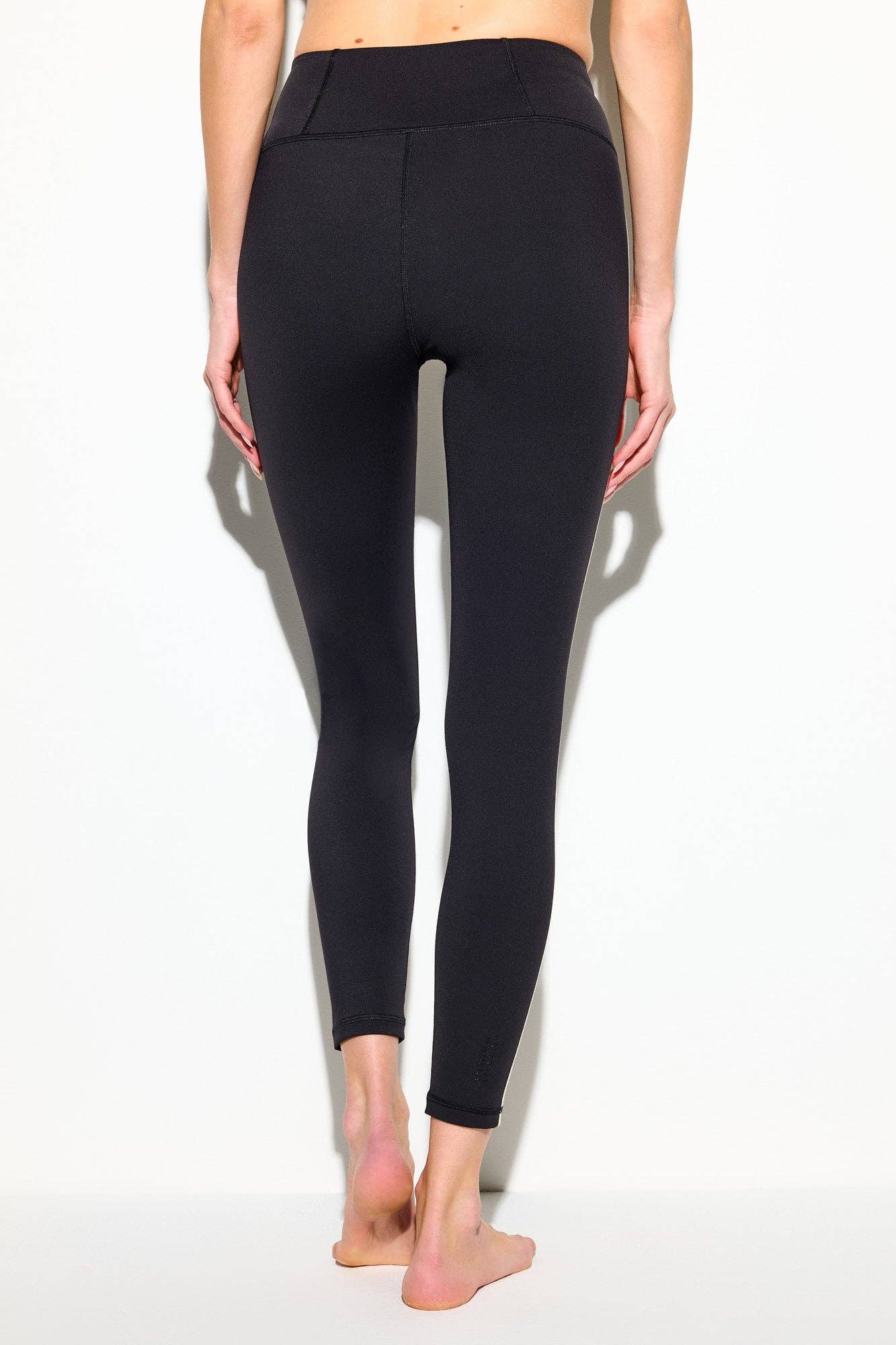 BLACK CANVAS Nirvana Skye Legging for wholesale on Faire5
