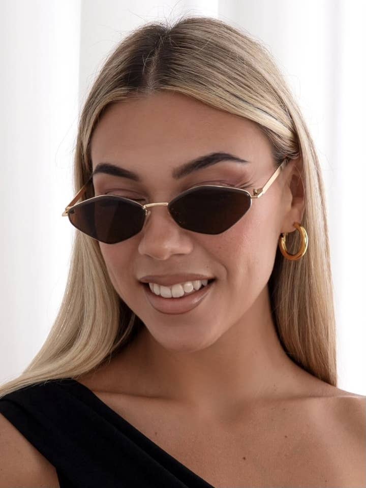 LUNETTES DE SOLEIL MÉTALLIQUES ANNAKEY SARAH BROWN pour la vente par AnnaKey