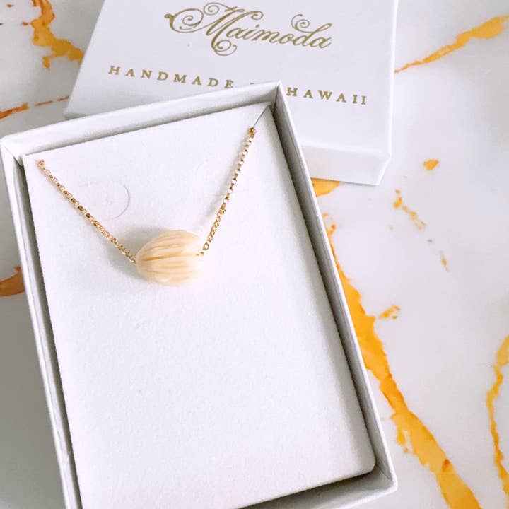 Collana pikake galleggiante per la vendita all'ingrosso da parte di Maimoda Jewelry