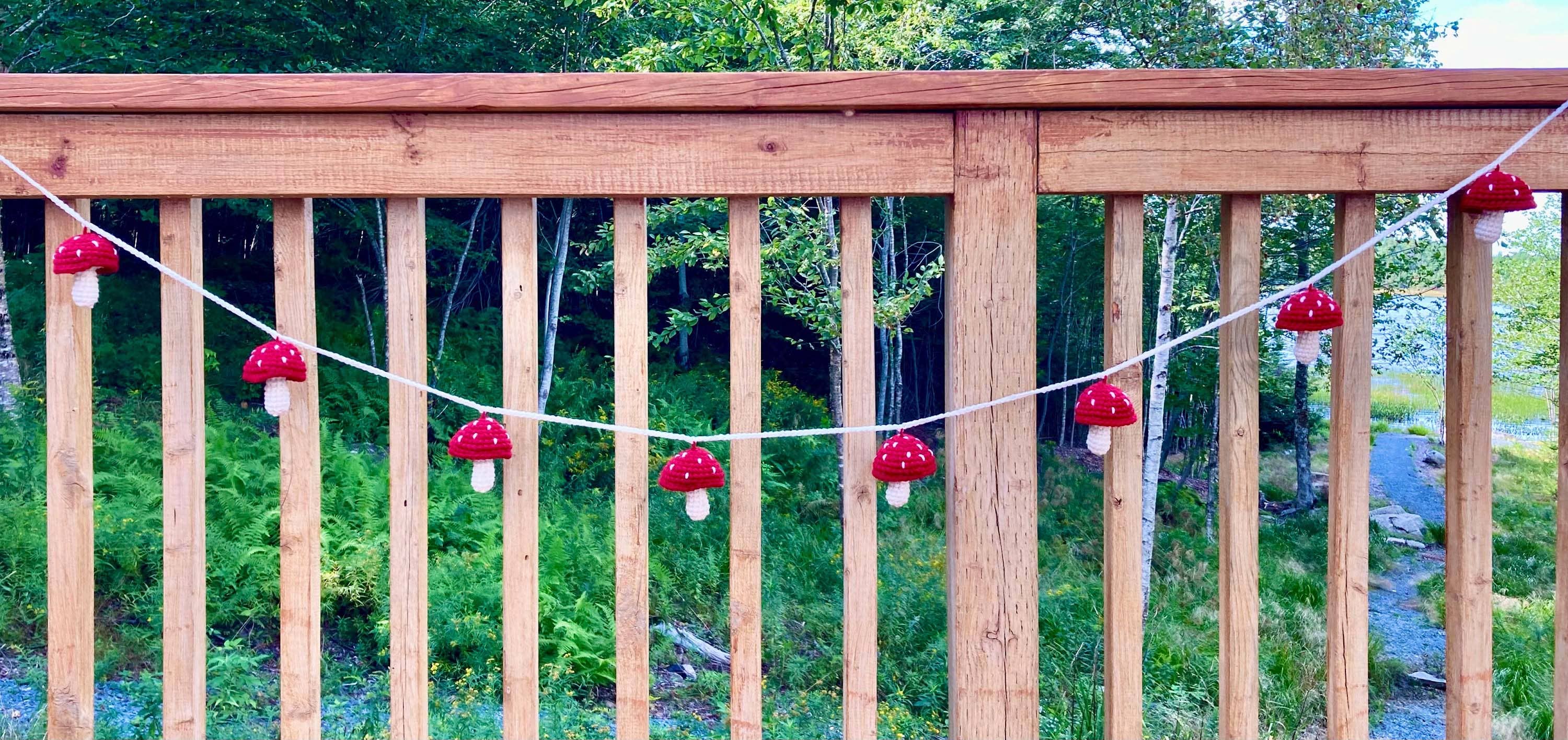 TOMOPOD LLC - Wholesale Bunting/Garland - Crochet Mushroom Garland, Toadstool Garland, Fall Home Decor2