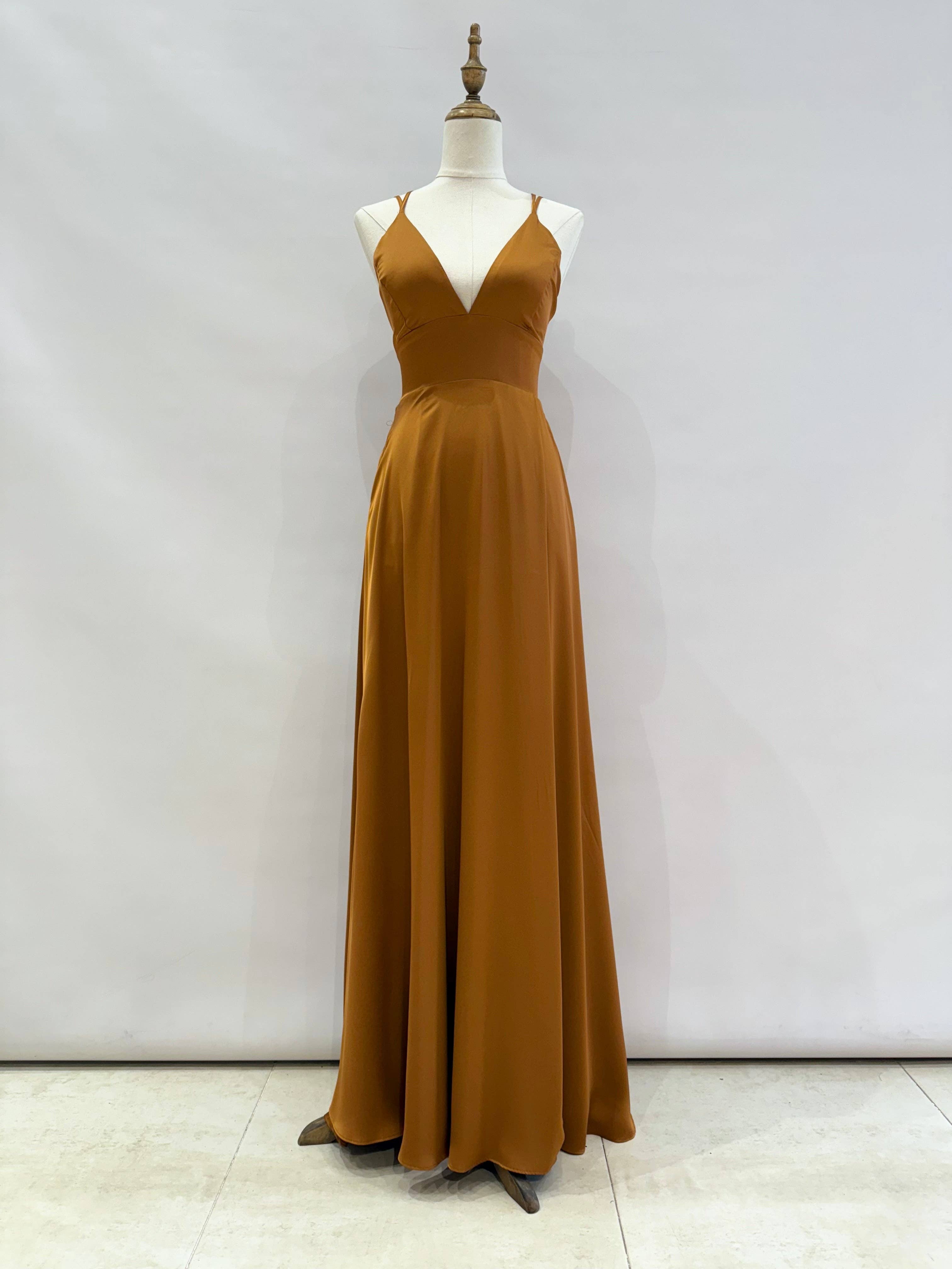 Invitadissimas – wholesale Gown – Women's – Satin dress 2238917