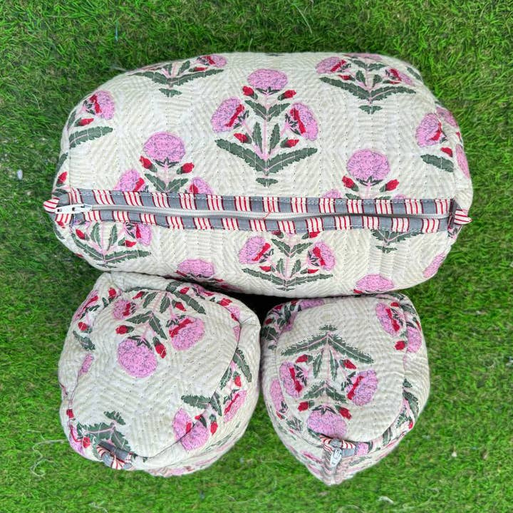 bhavnas boutique - Wholesale Makeup/Cosmetic Bag - White Cotton Quilted Bag Hand Block Printed Bag Women Bags 1