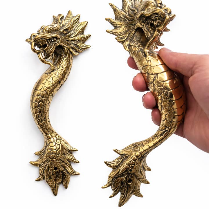 Ensemble de poignées de porte Dragon en laiton massif — Poignée double pour porte en bronze vieilli, quincaillerie d'entrée de style gothique pour la vente par Ubud Glass