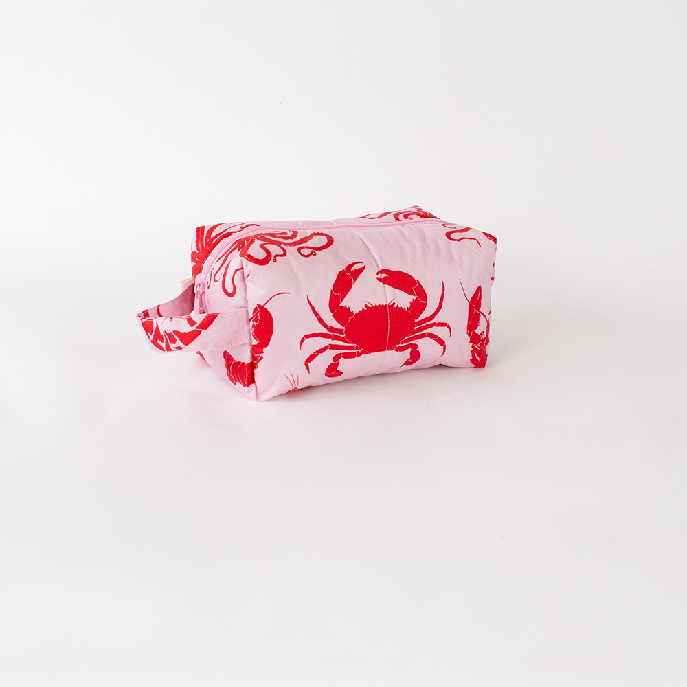 Big Bite Studios - Wholesale Toiletry bag – Unisex - HAPPY POUCH CLUB — LARGE PUFFY TOILETRY BAG8