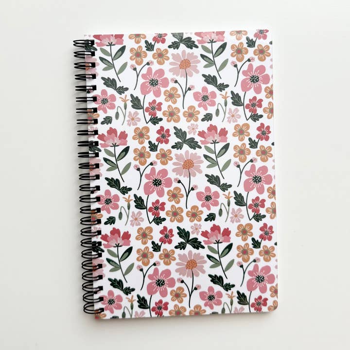 Dammig äng 5,5"x8,5" Veckoplanerare för wholesale av AMW the studio