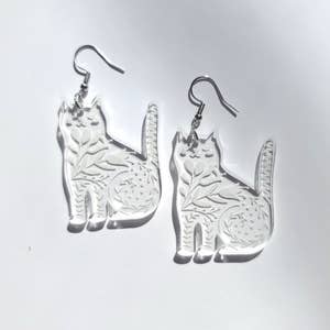 Purchase Wholesale cat jewelry. Free Returns & Net 60 Terms on Faire