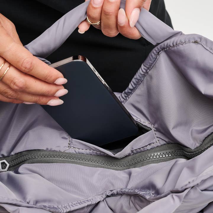 Sol and Selene - Wholesale Tote Bag - Women's - Revelation Woven Nylon Tote Crossbody11