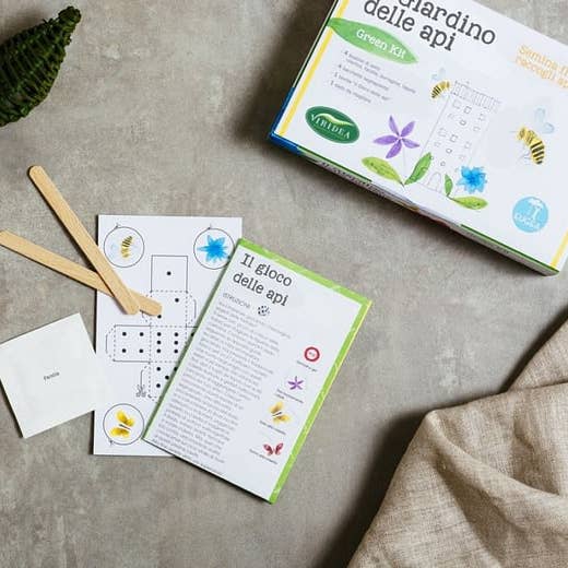 Green kit - the Bee Garden. for wholesale by EUGEA