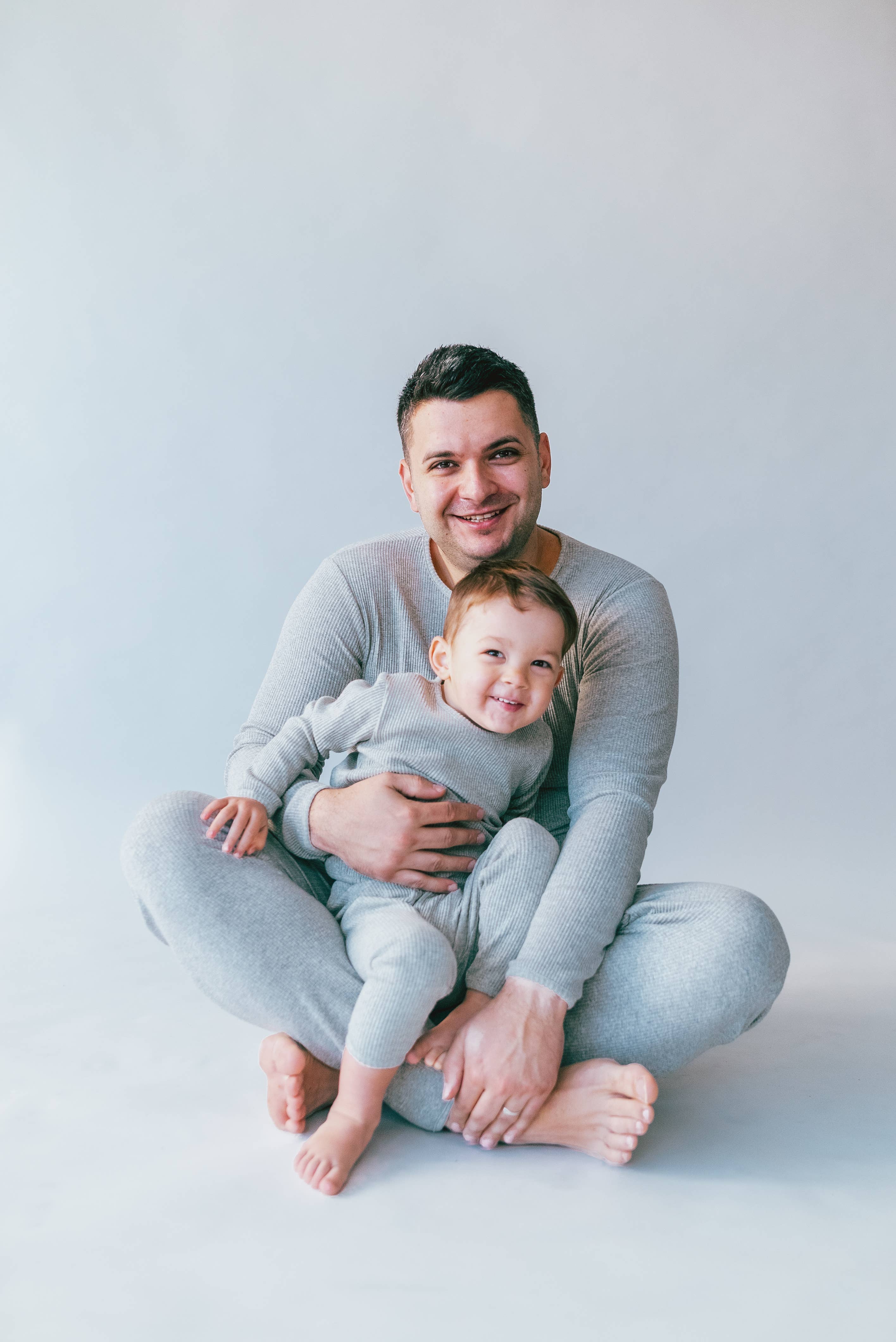 DreamBuy - Wholesale Sleepwear Set - Women's - Dove Grey Adult Unisex Ribbed Loungewear Matching Pajamas4