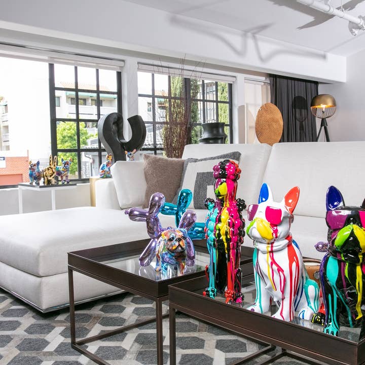 Interior Illusions Plus - Venta al por mayor Escultura - Mesa de dedo medio graffiti - 21,5 cm de alto14