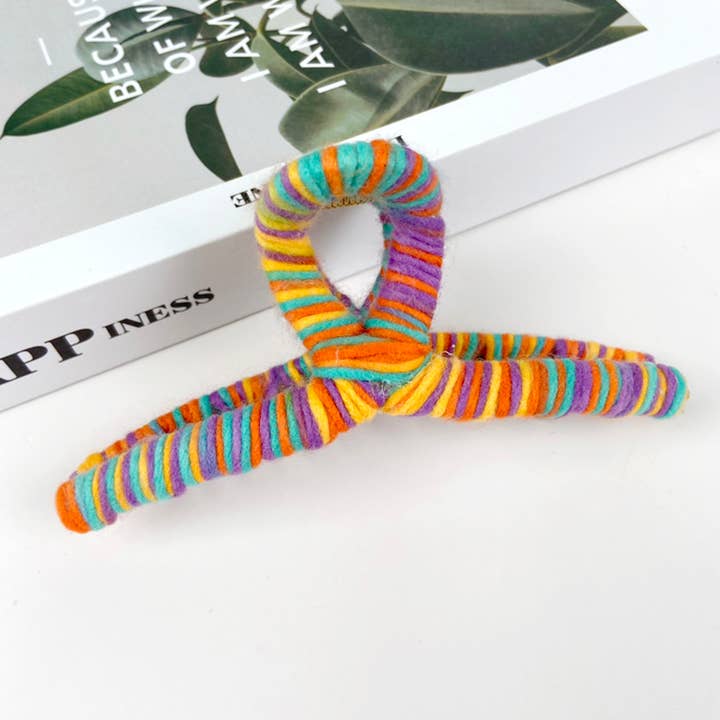 TheDivaSoap - Wholesale Hair Accessories Set - Women's - Rainbow colored braided set hair clips claw clips hair tie8