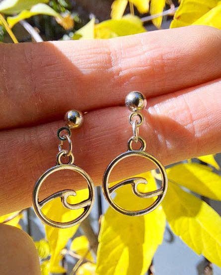 Tumbled Earth Inc. - Wholesale Dangle Earrings - Ocean Wave Studs