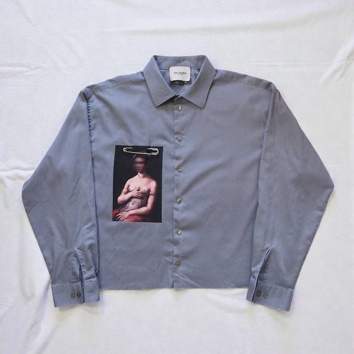 Camiseta Impresa 'Rostro Borroso' Rediseñada para venta al por mayor de SOI STUDIO