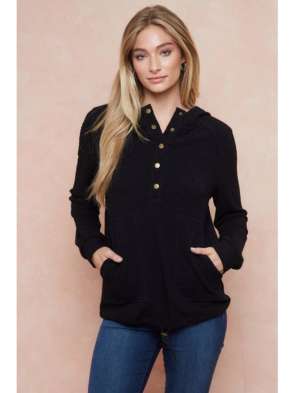 Doe and Rae – Engroshandel Hoodie – Kvinder – Knappet tekstureret hættetrøje m/løbegang - 10092J