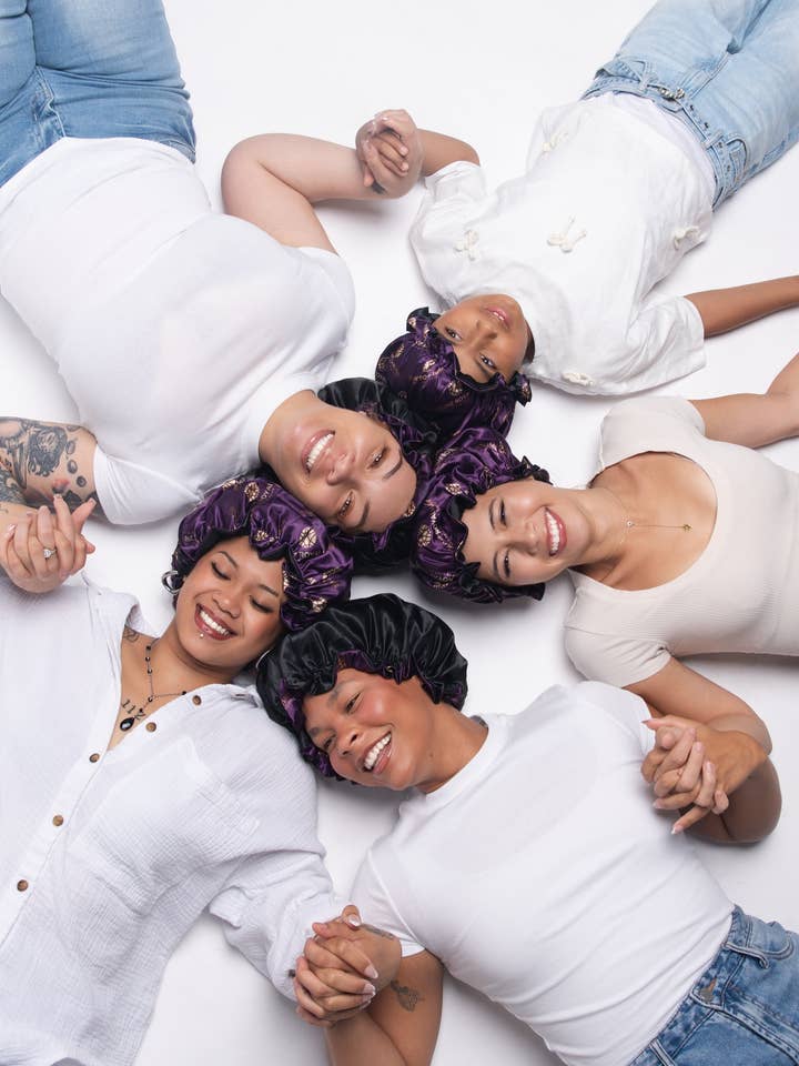 Solime Royal Hair - Satin Bonnet Children Size for wholesale by SOLIME ROYAL HAIR