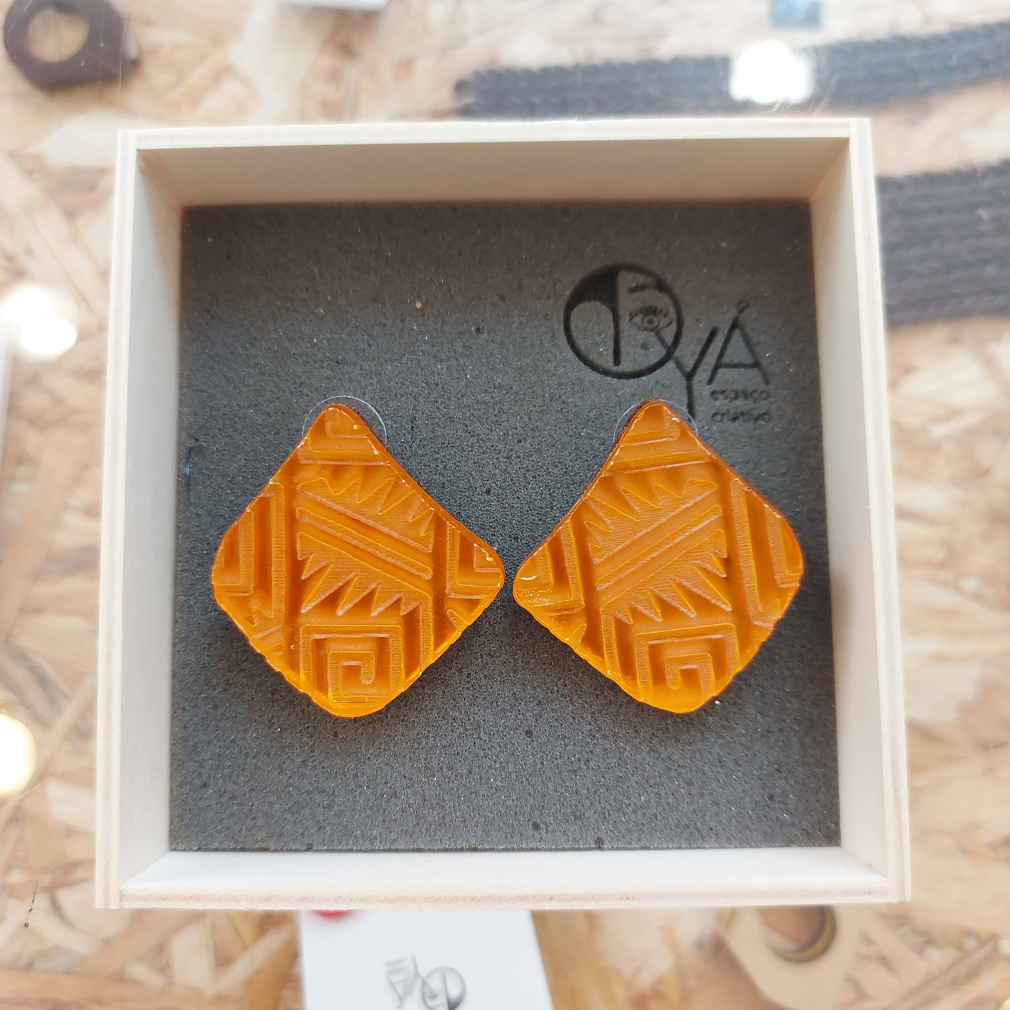 Oyá Espaço Criativo - Vente Boucles d'oreilles pendantes - Boucle d'oreille tribale Oranje