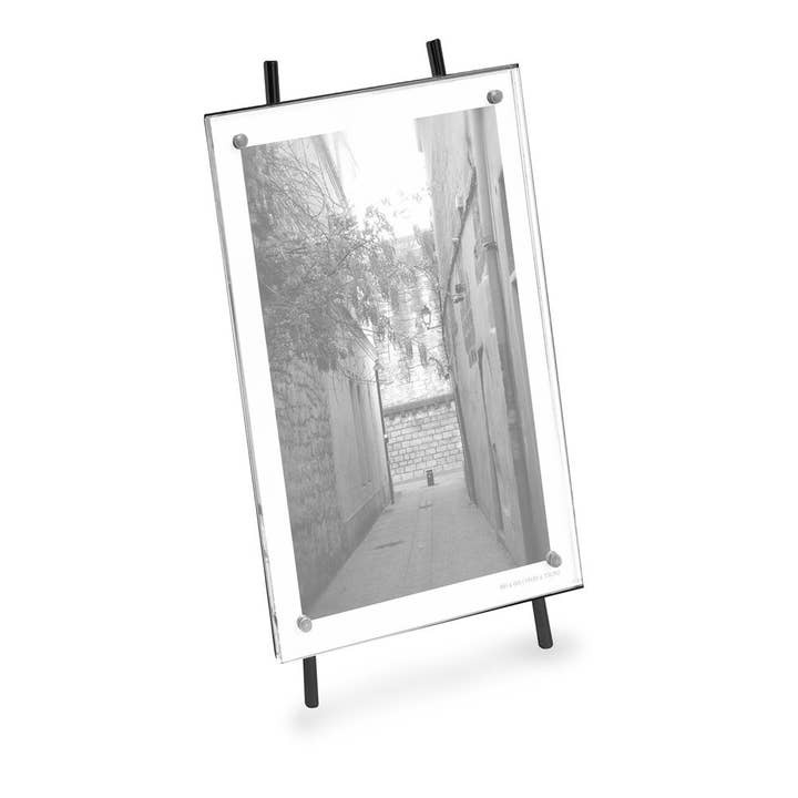 Isaac Jacobs International - Wholesale Picture frame - Isaac Jacobs 4x6 Magnetic Acrylic Metal Easel Frame22