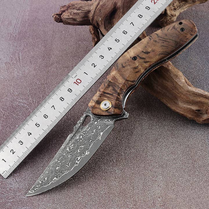 Shokunin USA - Vente Couteau de poche/étui - Couteau de poche Tomahawk Damascus avec manche en bois d'olivier4