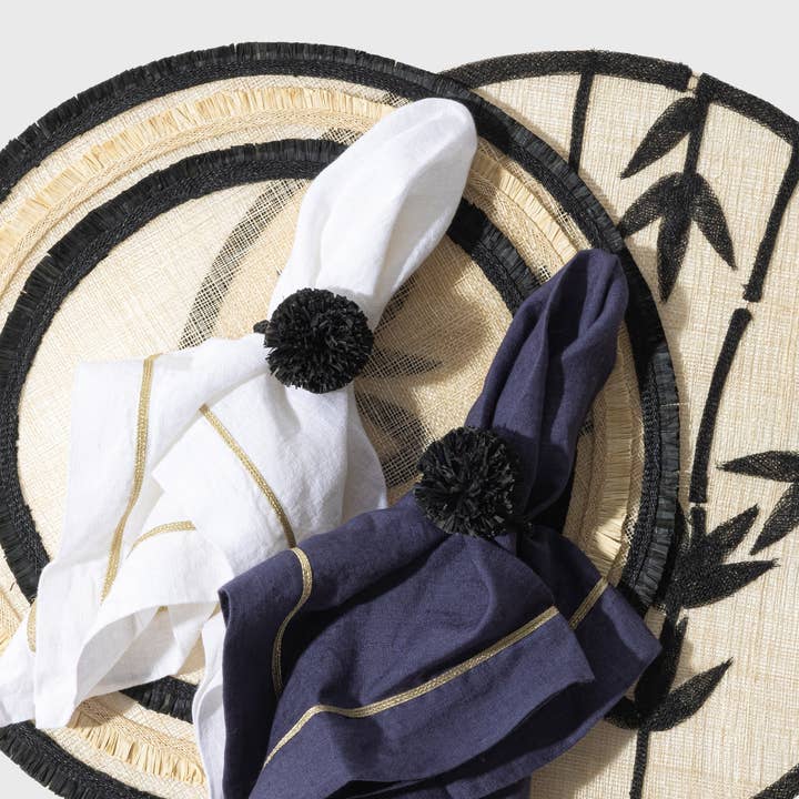 Joanna Buchanan - Wholesale Napkin ring - Straw pompom napkin rings, black, set of four1