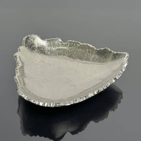 India Handicrafts Inc - Wholesale Decorative Tabletop Object - Alum Polish Triangle Bowl0