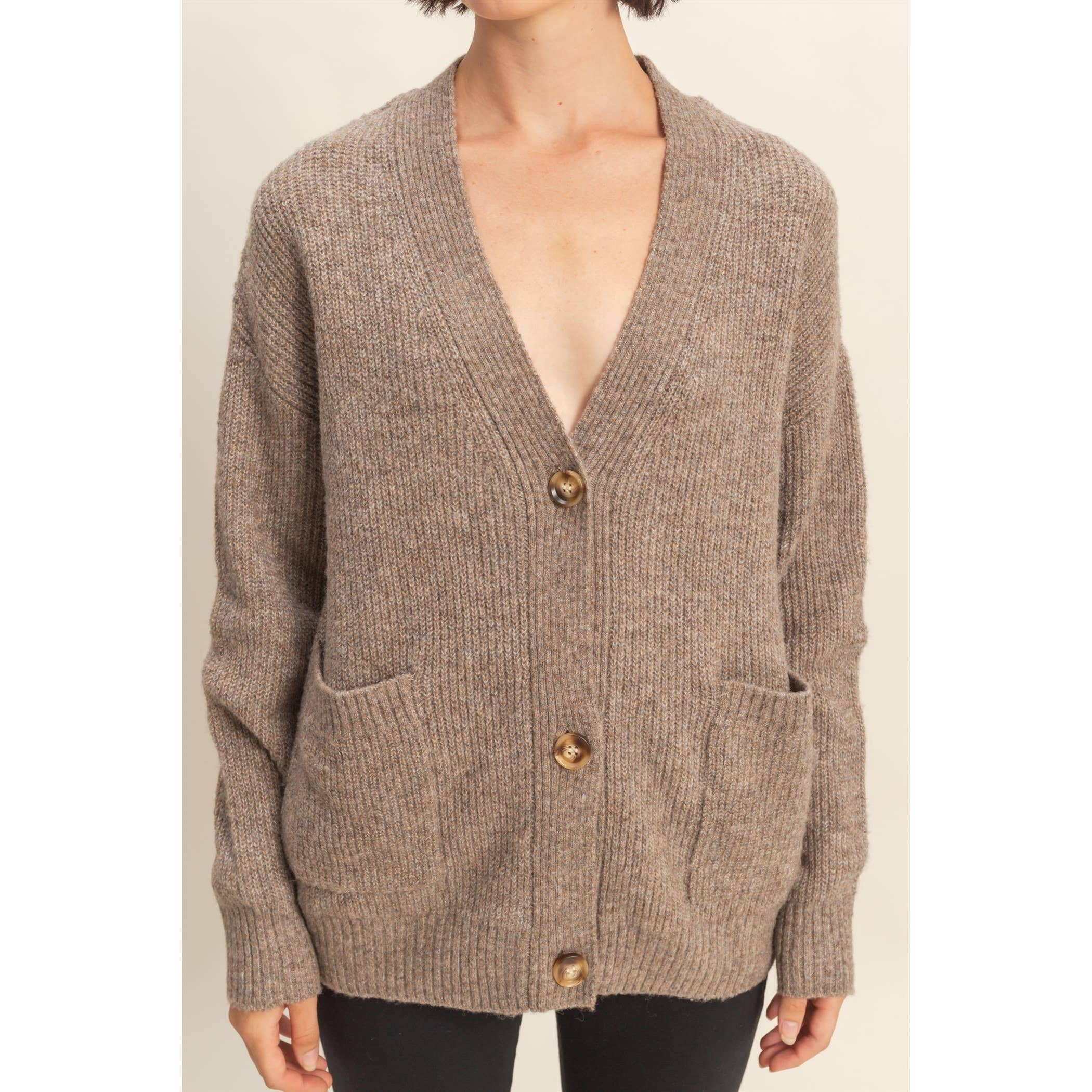 HYFVE - Wholesale Cardigan - Women's - Oversized Sweater Cardigan With Front Pockets24