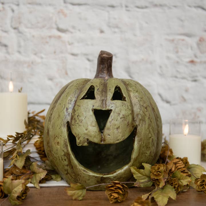 11" OLIJFGROENE POMPOEN MET GROTE MOND voor wholesale door Ragon House