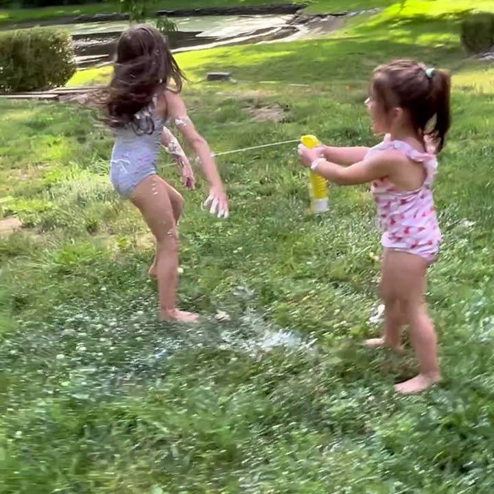 Firefox Toys - Vente Gel douche – enfant et bébé - Savon moussant en spray Fozzi's (11 oz) 6 parfums11