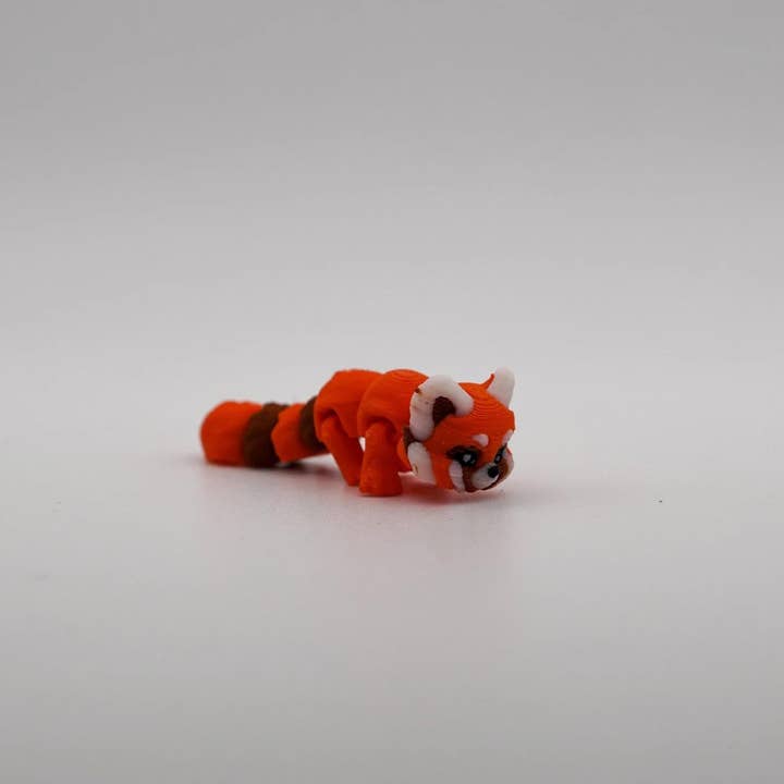 Panda rouge pour la vente par Sumptuous Scull Styles LLC