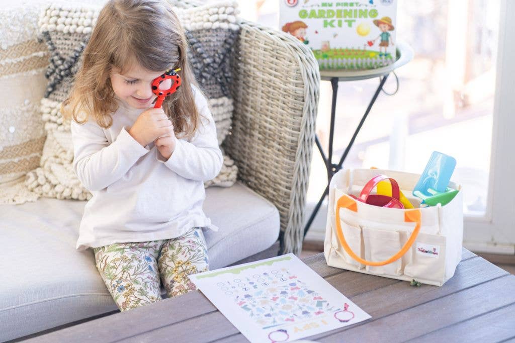 ToyBoxTown - Wholesale Toy Set - Kids - My First Gardening Kit - Kids Gardening Set 27 pieces20