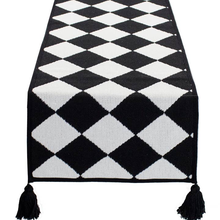 Fennco Styles - Wholesale Table Runner - Black & White Diamond Checker 14"x71" Table Runner1