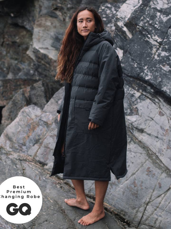 Roupão Mudador All Weather Puffer - Preto Fossil por atacado de Vivida Lifestyle