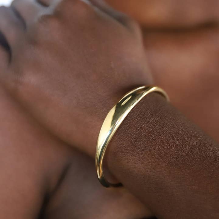 Ababa Cuff for wholesale by Meyelo