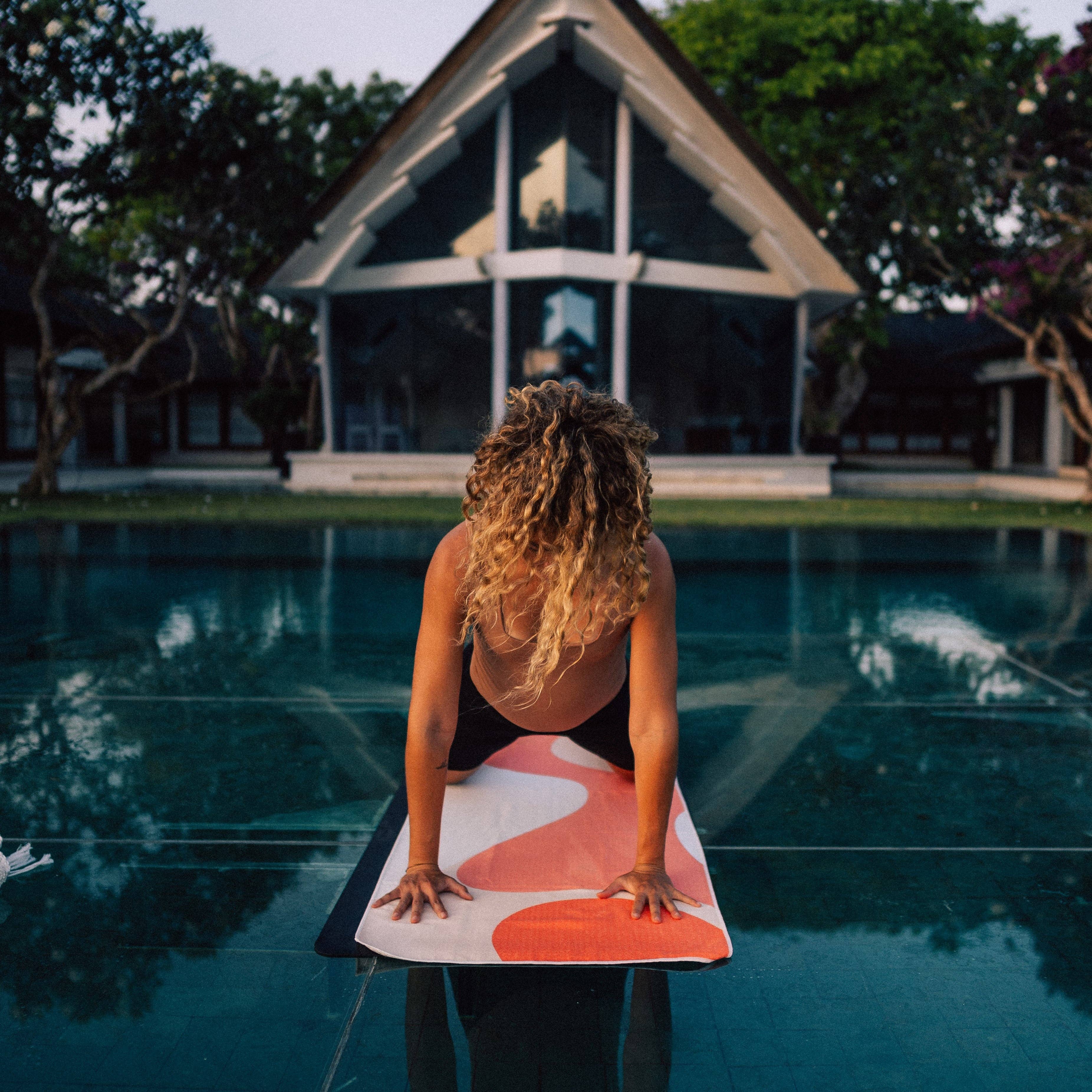 WOODSANDWAVES - Wholesale Yoga Towel - Inner Peace - Non-Slip Yoga Towel with Silicone Dots4