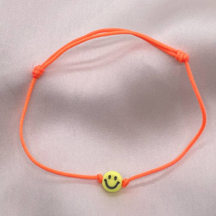 GLAM & GLORY Jewels made with love - Wholesale Woven/Braided Bracelet - Smile thong bracelet3