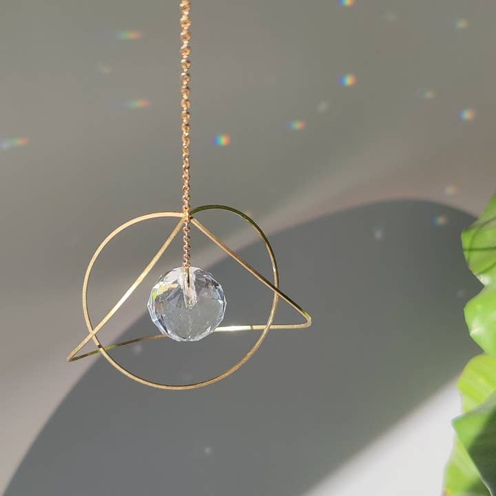Atelier Intuitive - Wholesale Suncatcher - Suncatcher ETHER • Meditative minimalist sun catcher
