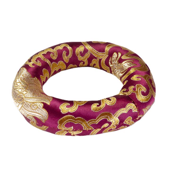 Tenzing Collections - Wholesale Meditation Supplies - large Tibetan singing bowl with amazing sounds4