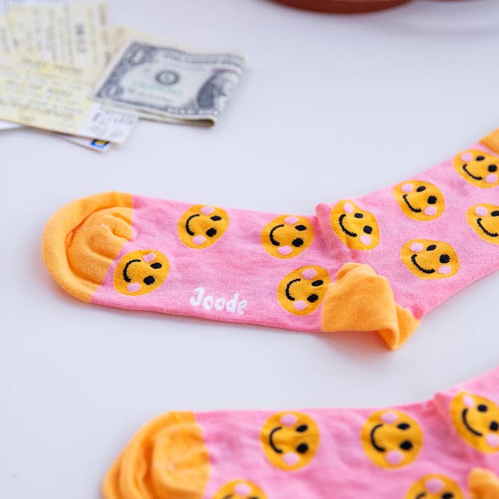 Joode - Wholesale Socks - Women's - Smiley Pink Socks