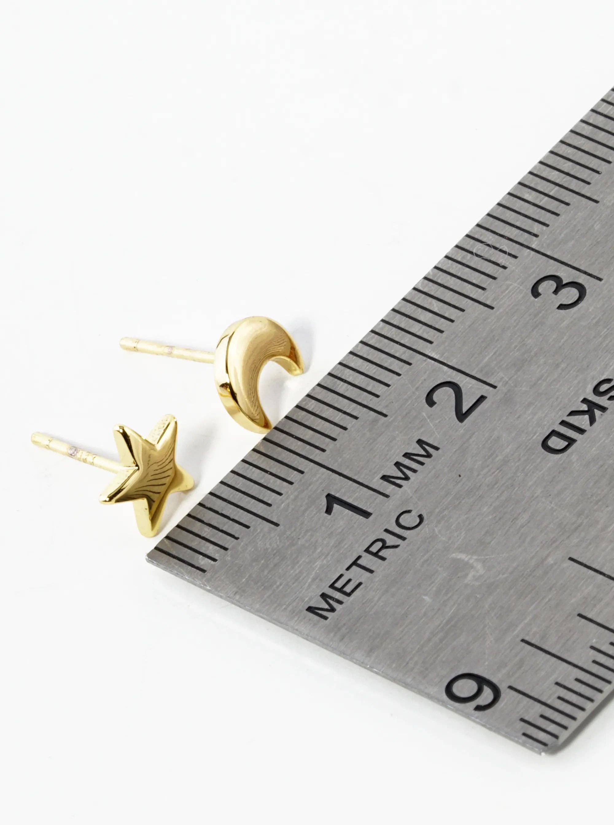 Wild Honey - Wholesale Stud/Post Earrings - 18K Gold Dipped Star And Moon Brass Stud Earrings2