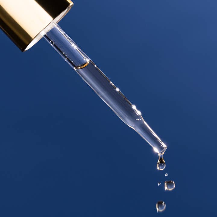 City Beauty - Wholesale Facial Oil - Ultra-Firming Dry Oil - Neck & Décolletage Treatment1