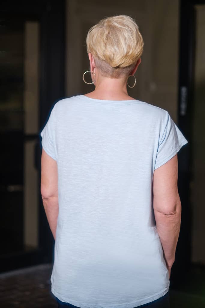 TINA Stephens Italy/Tees By Tina - Wholesale Blouse - Women's - Nola Cotton/Linen V-Neck Top (BSS207)36