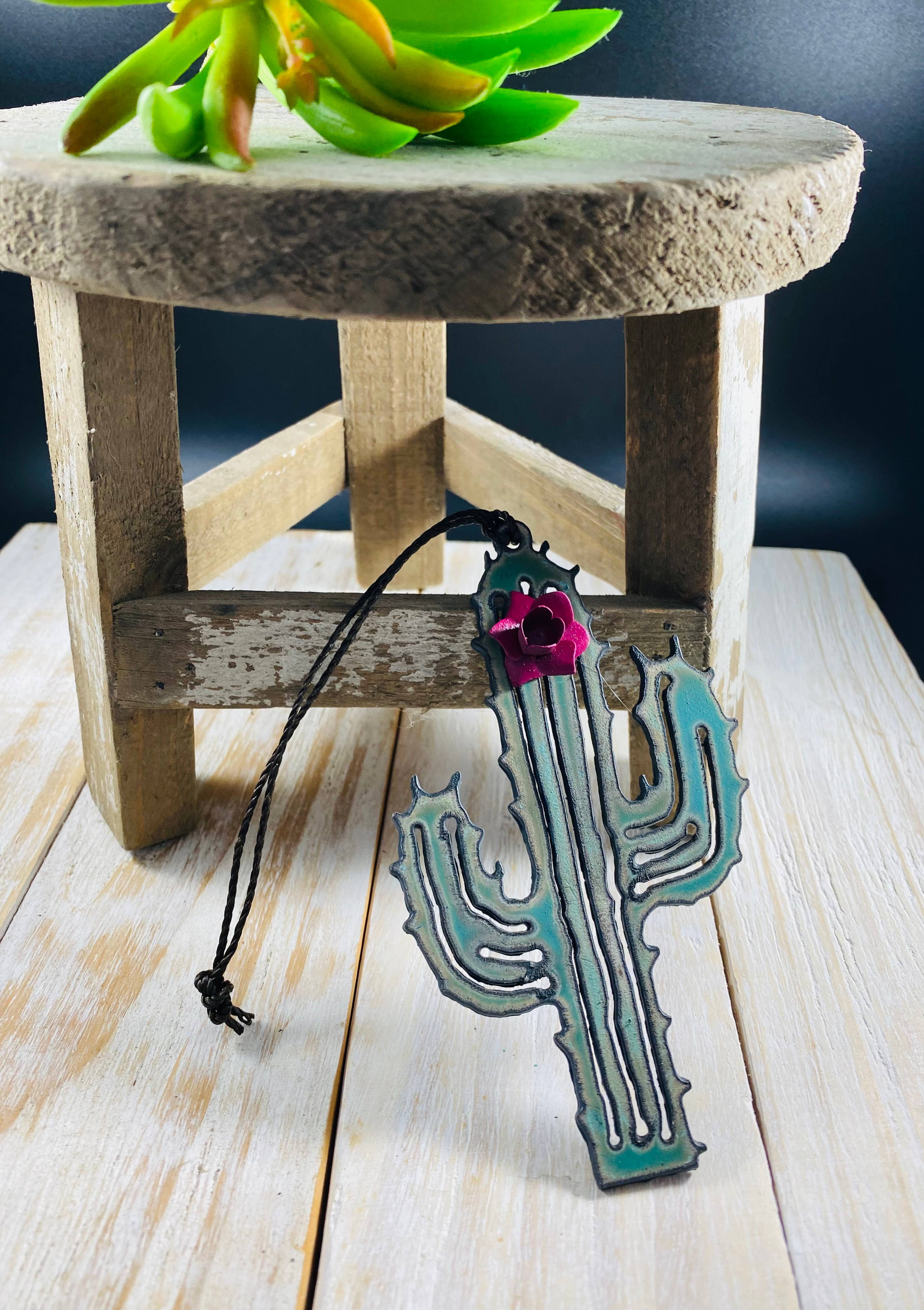 Iron Jewel - Wholesale Ornament - Boot flower ornament western rodeo cowboy Consuela USA eco5