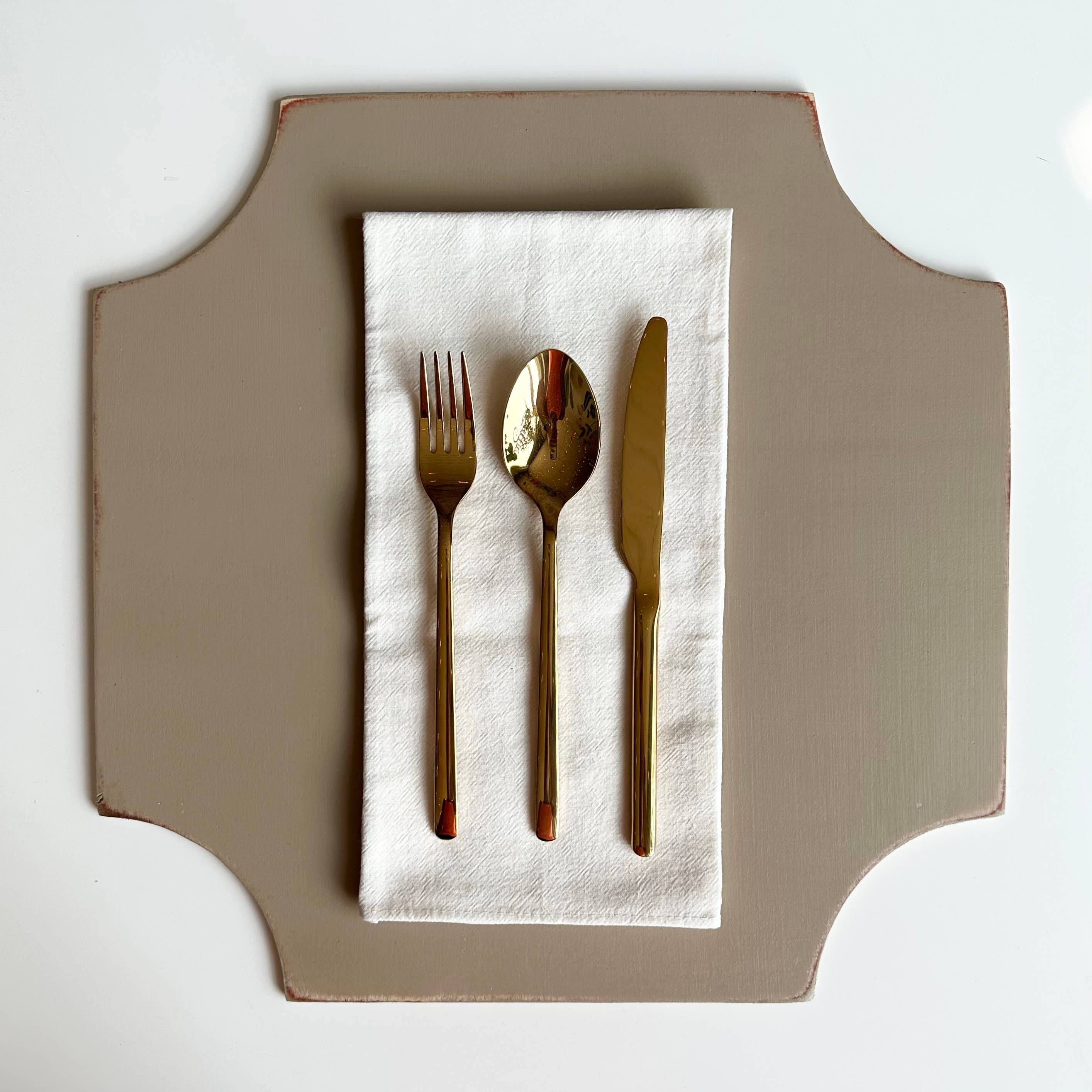 Grace Graffiti – Engroshandel Dækkeserviet – Everyday Elegant Dækkeservietter, Træ, Sæt af 64