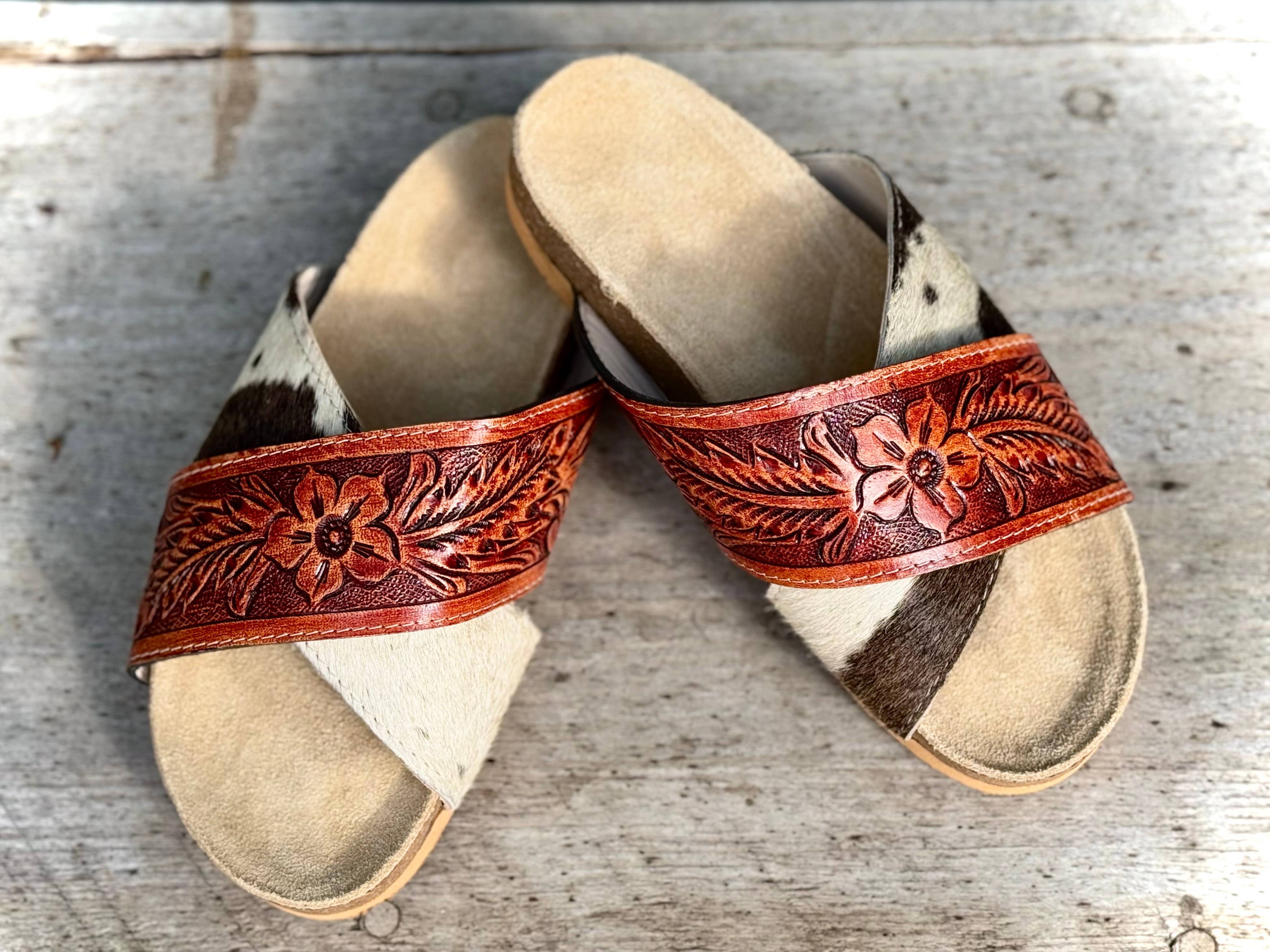 Southern Junkie Gypsy Boutique - Wholesale Sandals - Women's - Cowhide Leather Sandals Flip Flops Size 7 Women’s Western 1