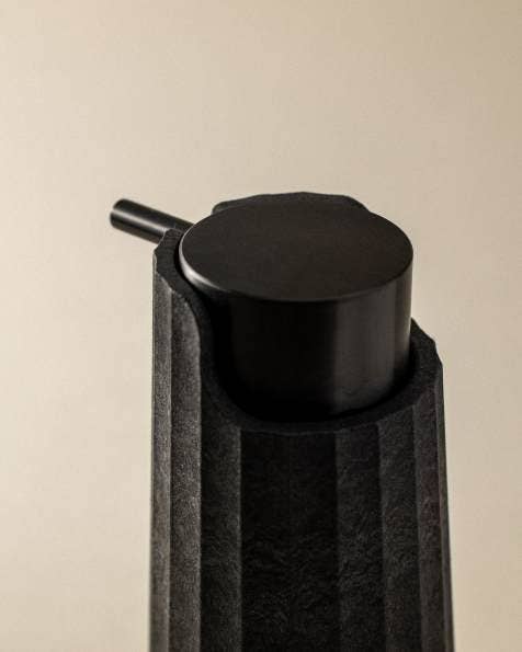 COSMIC BRAND - Wholesale Soap Dispenser - Cosmic Soap Dispenser Countertop Avenir Collection3