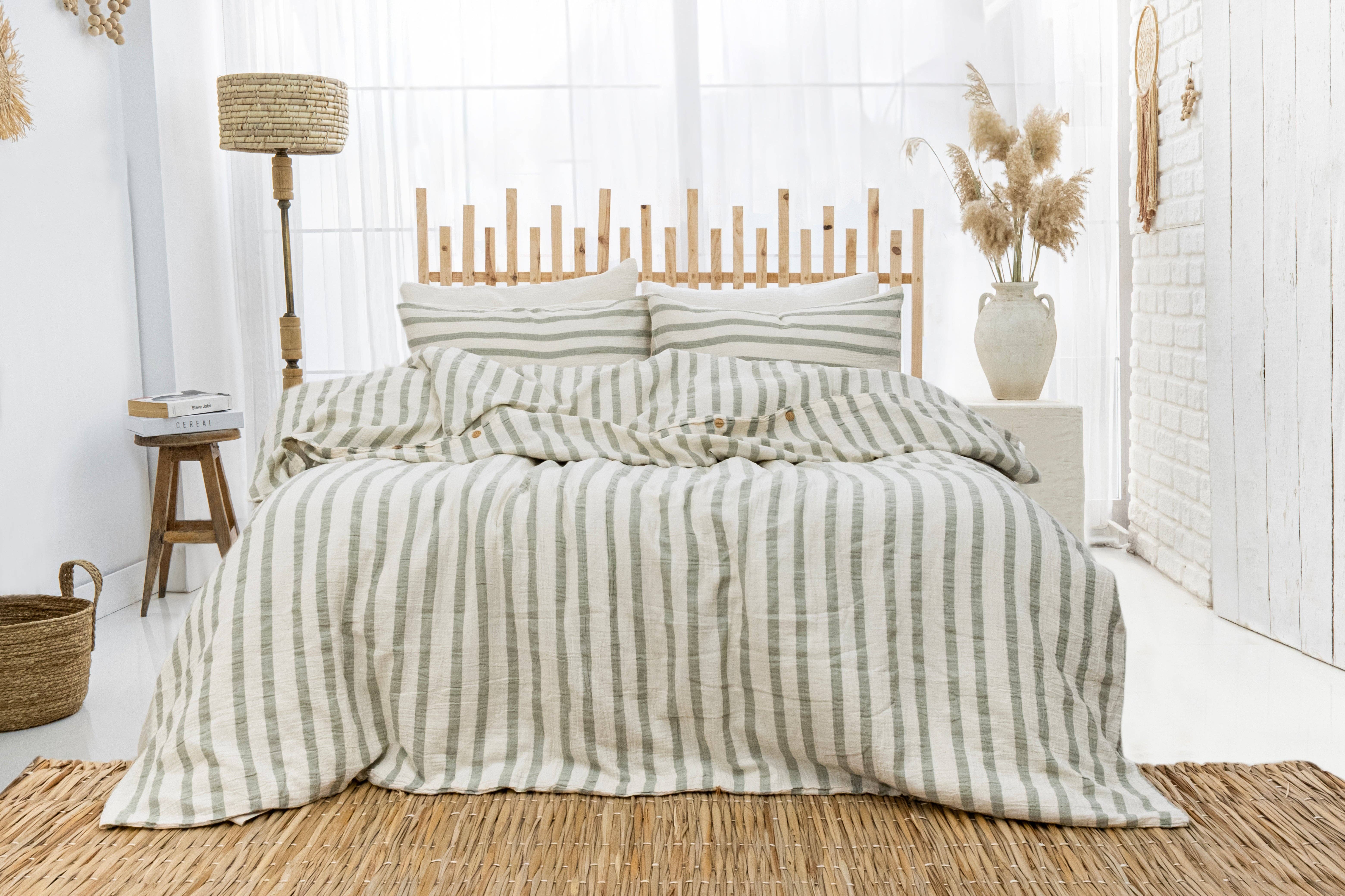 Naturloom - Wholesale Bedding Set - GOTS Certified Organic Muslin Duvet Cover Set with Fitted Sheet and Pillowcases – Hypoallergenic Cotton Bedding7