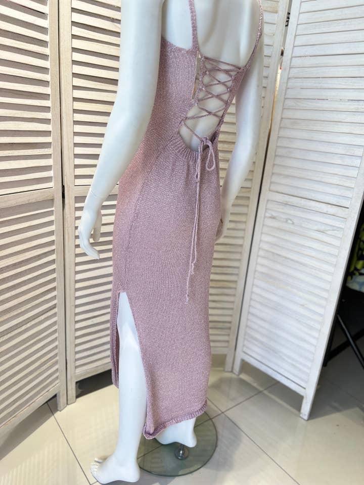 VICTORIA&ISAAC - Wholesale Dress - Women's - Bodycon dress with spaghetti straps - 209010