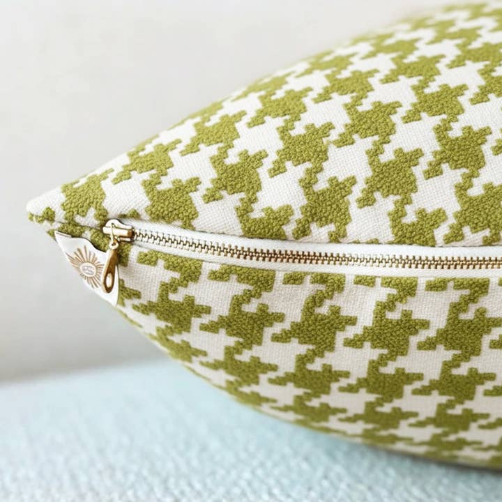 Shannan Bower Home - Wholesale Throw/Decorative Pillow - Camila Houndstooth | Designer Pillow 1