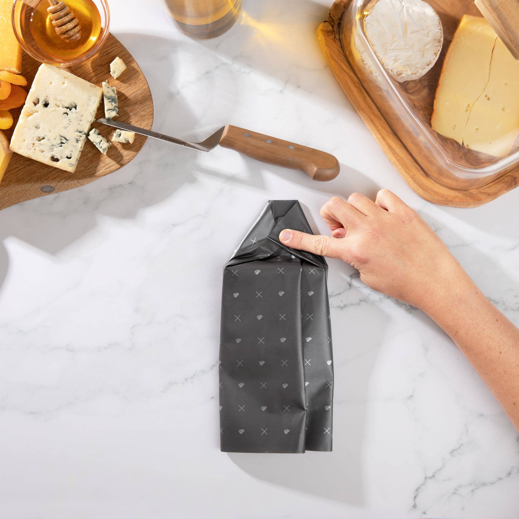 Formaticum - Wholesale Food Storage Wrap/Bag - Reusable Cheese Storage Sheets - Case of 2014