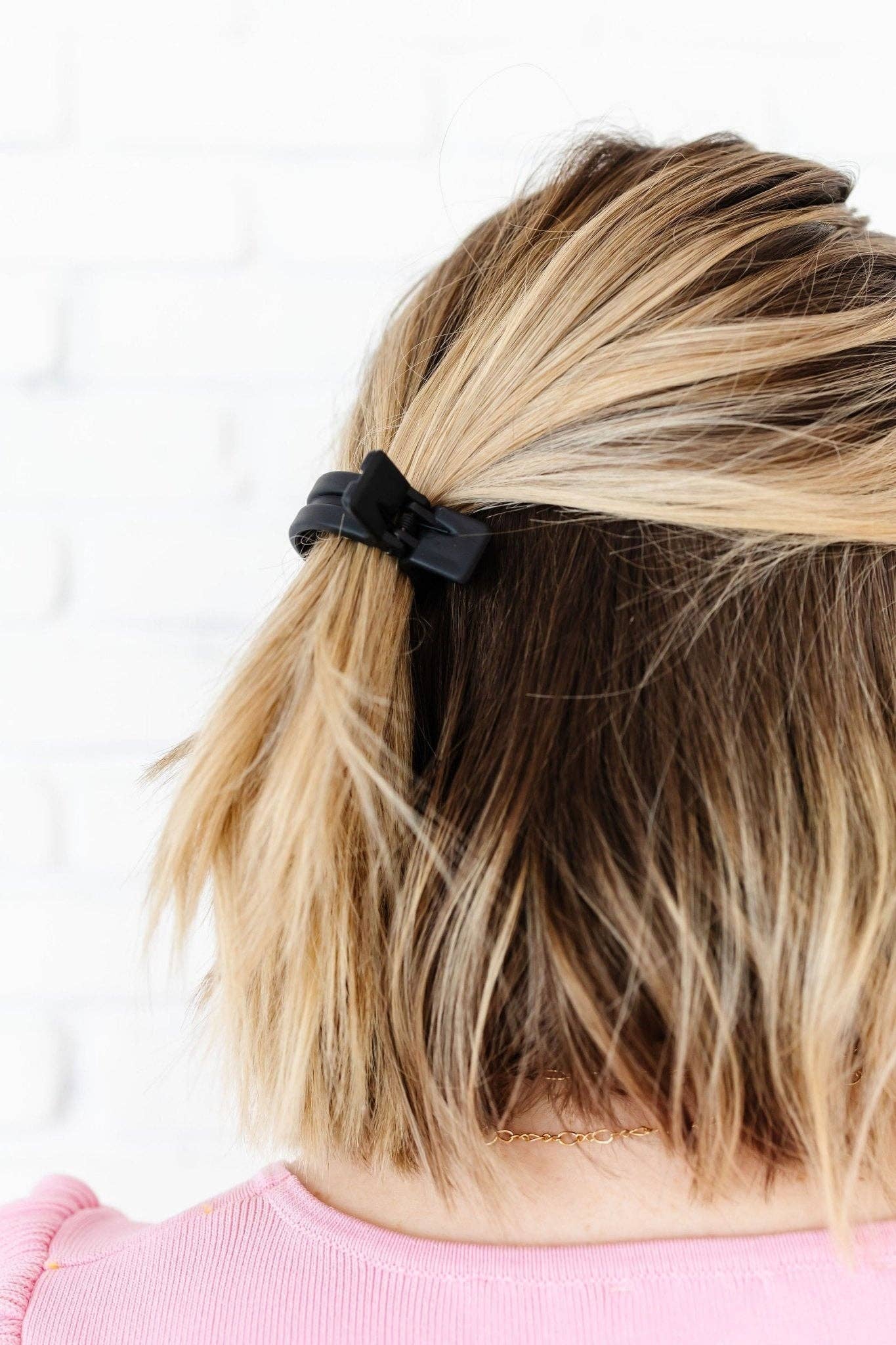 Shop Andi - Wholesale Hair Clip - Women's - Ponytail Claw Clip14